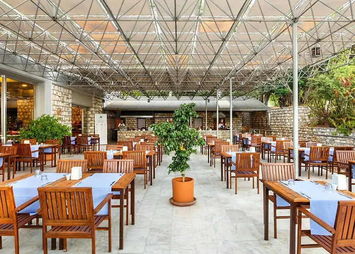 Loryma Semesteranläggning (resort)