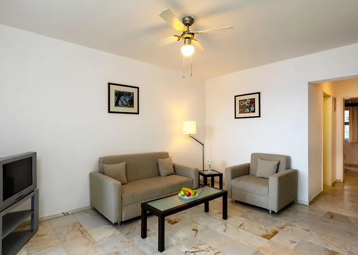 Semesteranläggning (resort) Loryma