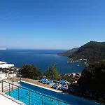 Loryma Semesteranläggning (resort) 4*